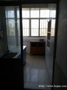 稷下南学区房二楼82平大三开75万出售